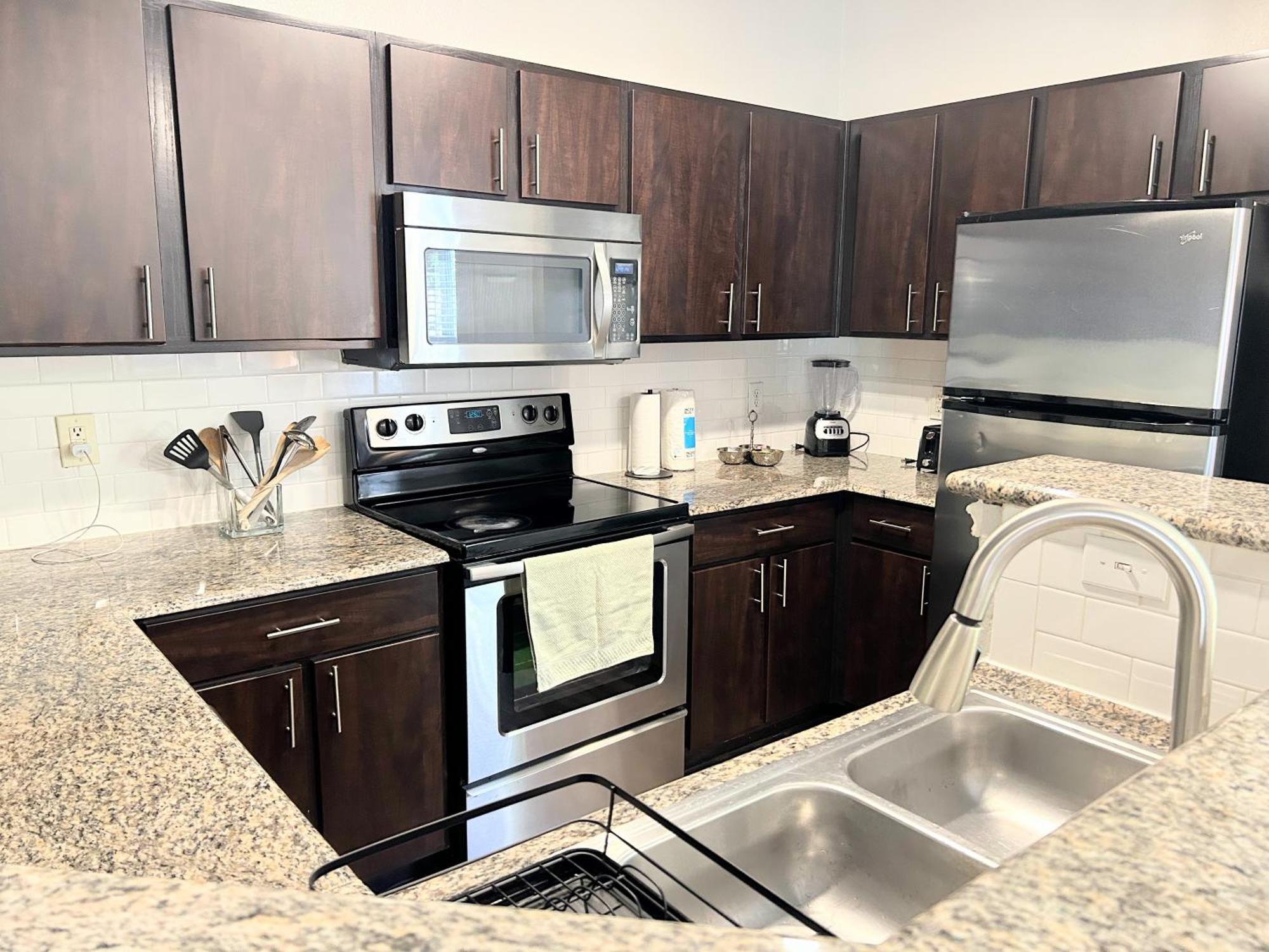 Hidden Gem at Med Center 2BR&2BA Apartment Houston Buitenkant foto