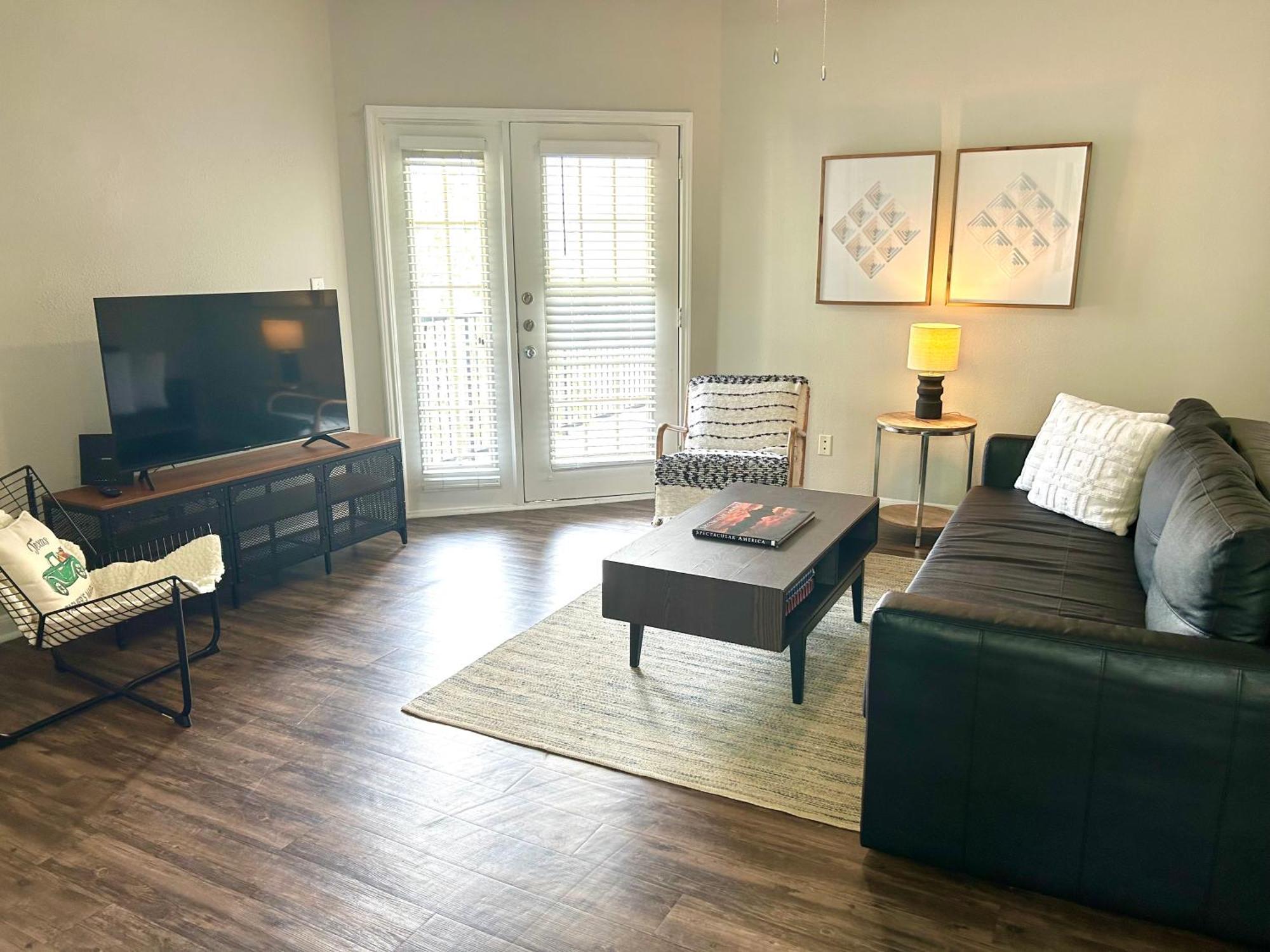 Hidden Gem at Med Center 2BR&2BA Apartment Houston Buitenkant foto